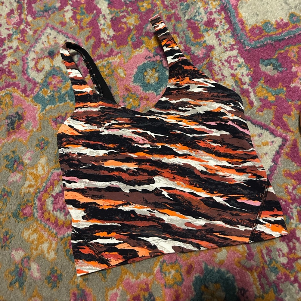 Lululemon cropped tank